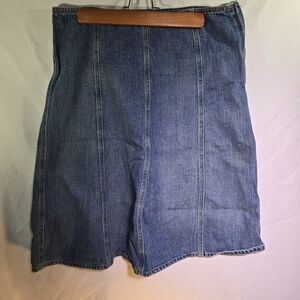 GAP Vintage Blue Denim Skirt. VINTAGE
